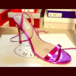 Steve Madden Fuschia heels